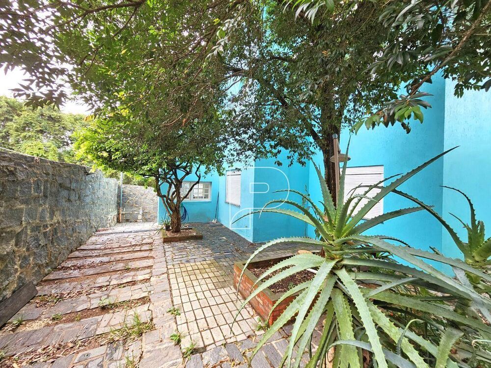 Casa, 3 quartos, 250 m² - Foto 1