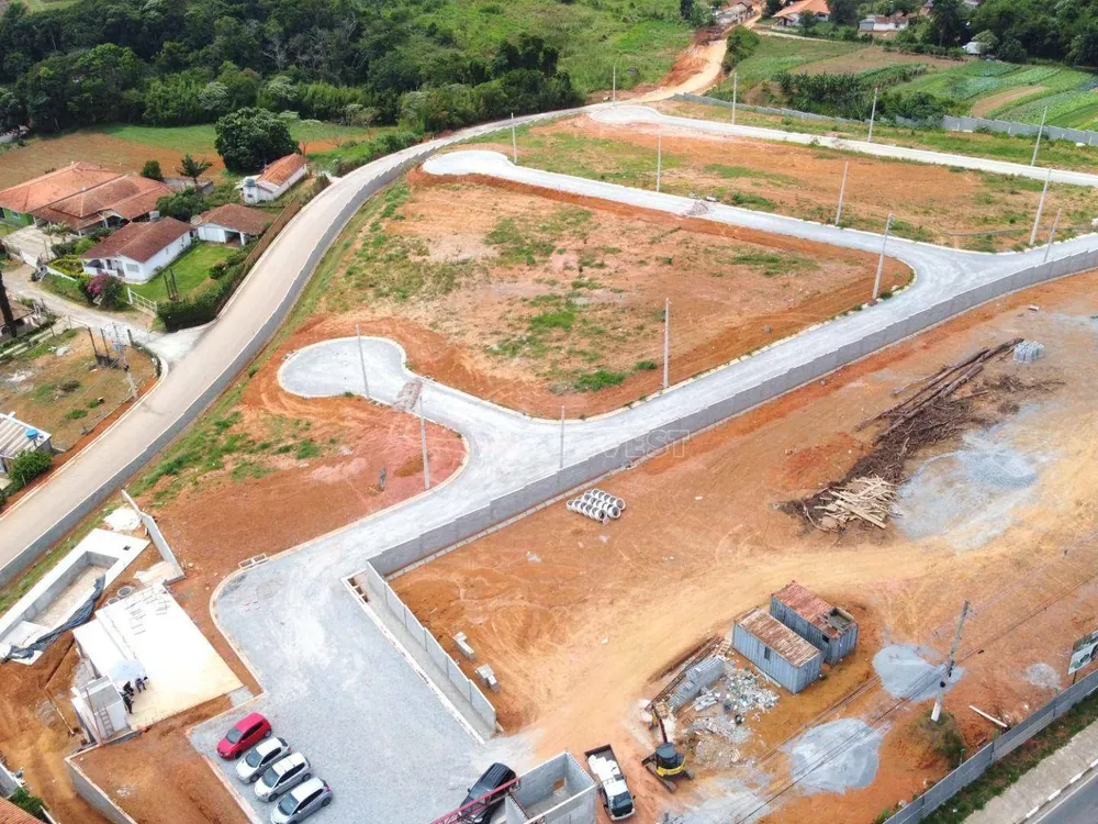 Loteamento e Condomínio, 125 m² - Foto 1