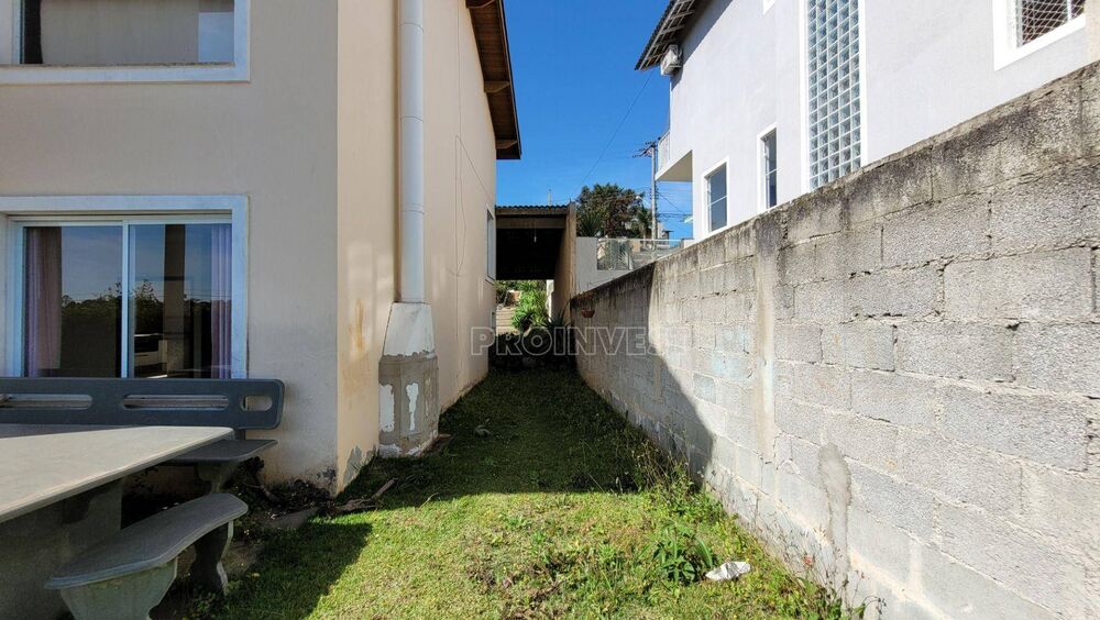 Casa de Condomínio à venda e aluguel com 3 quartos, 213m² - Foto 3