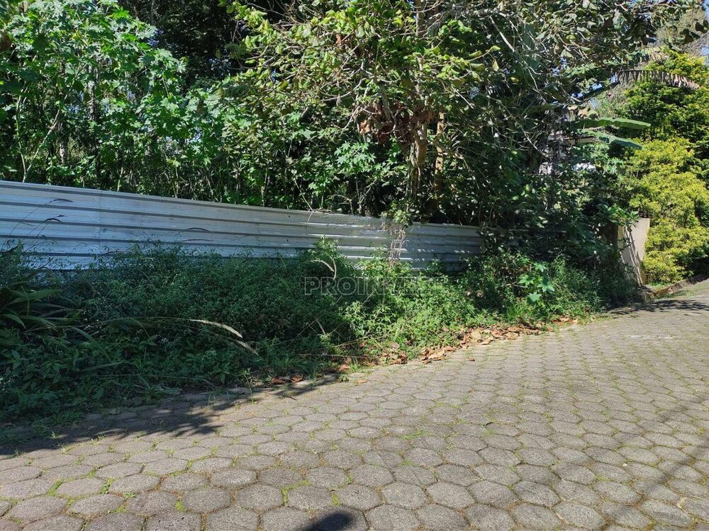 Loteamento e Condomínio, 1000 m² - Foto 1