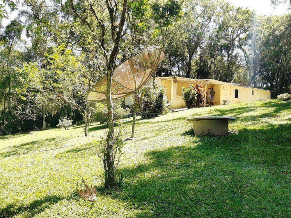 Chácara à venda com 3 quartos, 250m² - Foto 24
