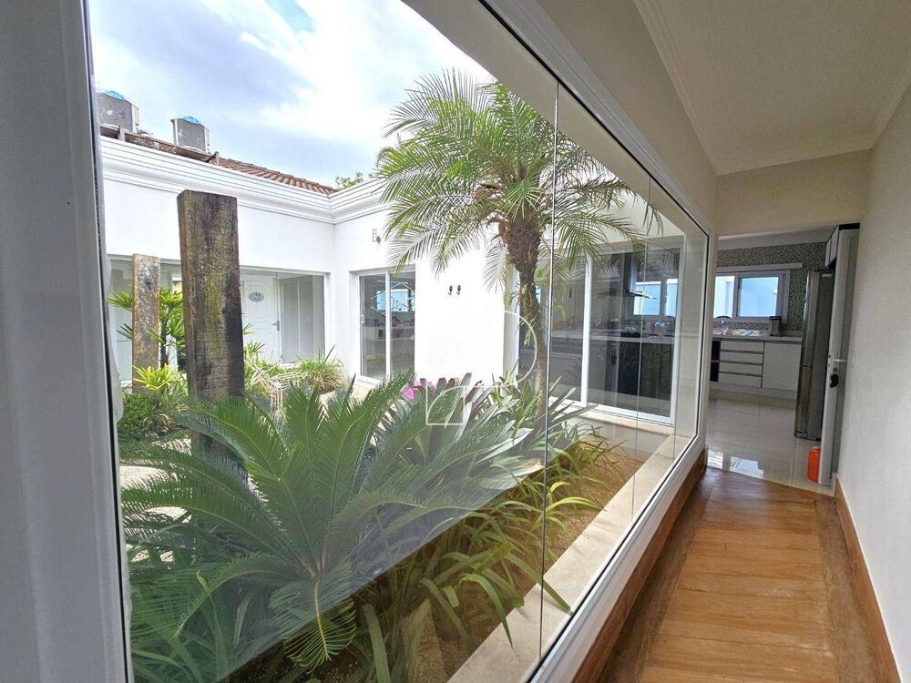 Casa de Condomínio à venda com 4 quartos, 965m² - Foto 9