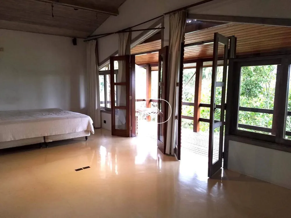 Casa, 5 quartos, 1000 m² - Foto 4