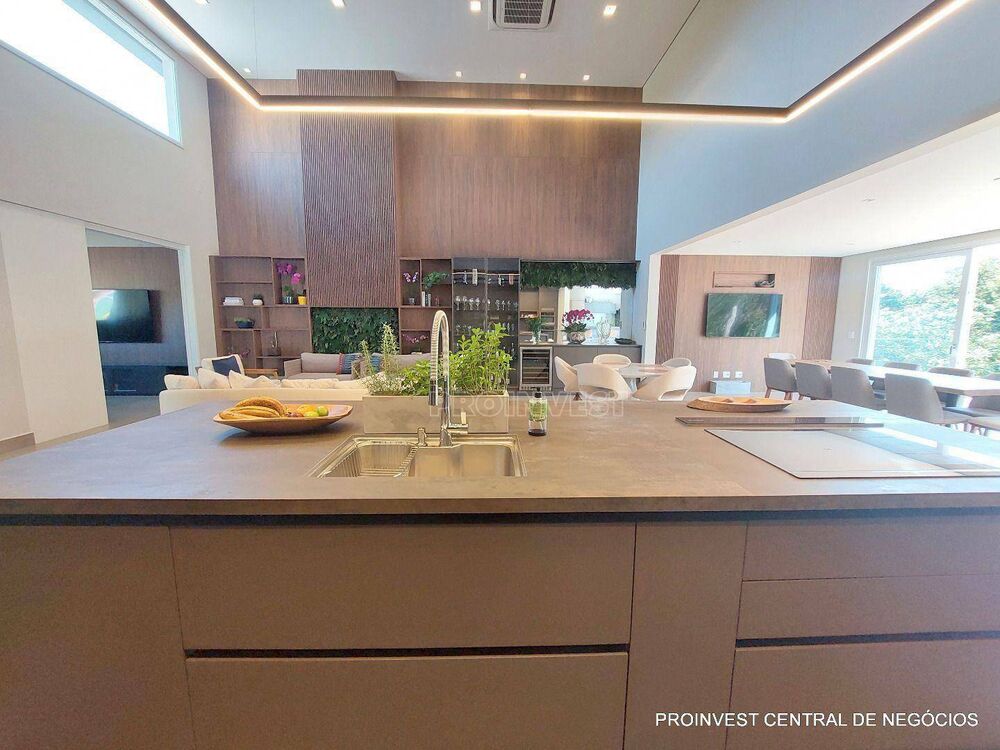 Casa, 3 quartos, 612 m² - Foto 1