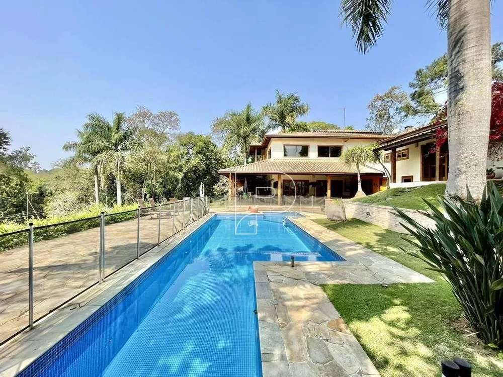 Casa de Condomínio à venda com 4 quartos, 540m² - Foto 1