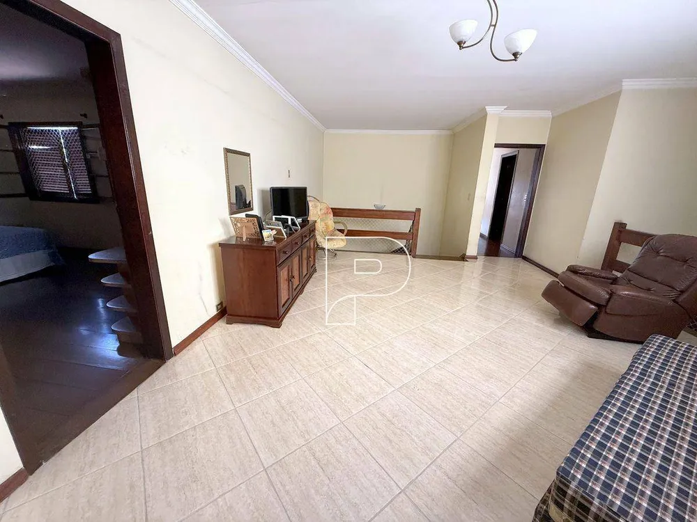 Casa, 4 quartos, 468 m² - Foto 1