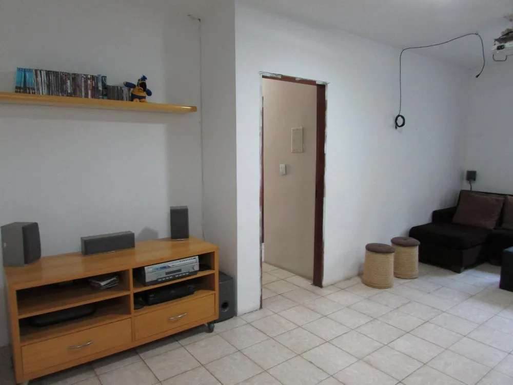 Casa, 5 quartos, 163 m² - Foto 2