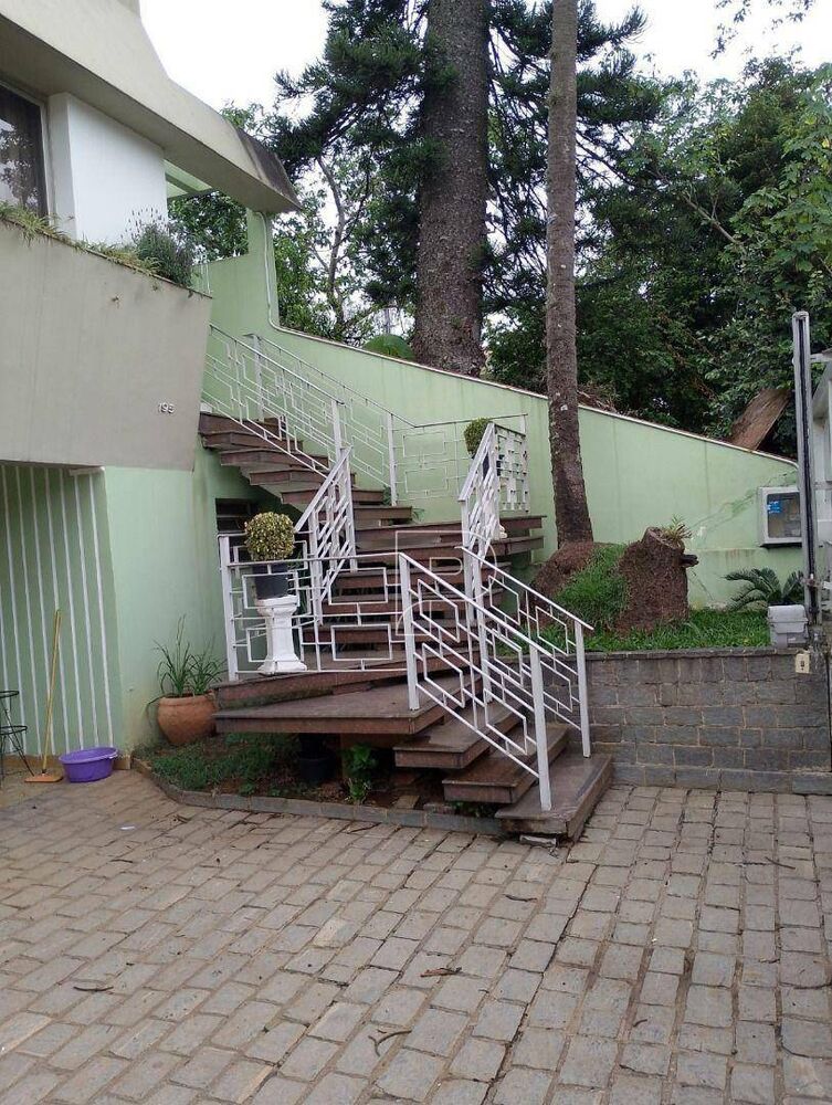 Casa, 4 quartos, 238 m² - Foto 2