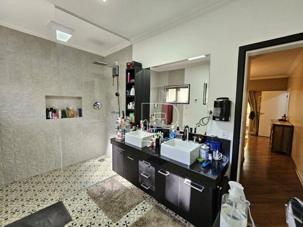 Casa de Condomínio à venda com 4 quartos, 288m² - Foto 3