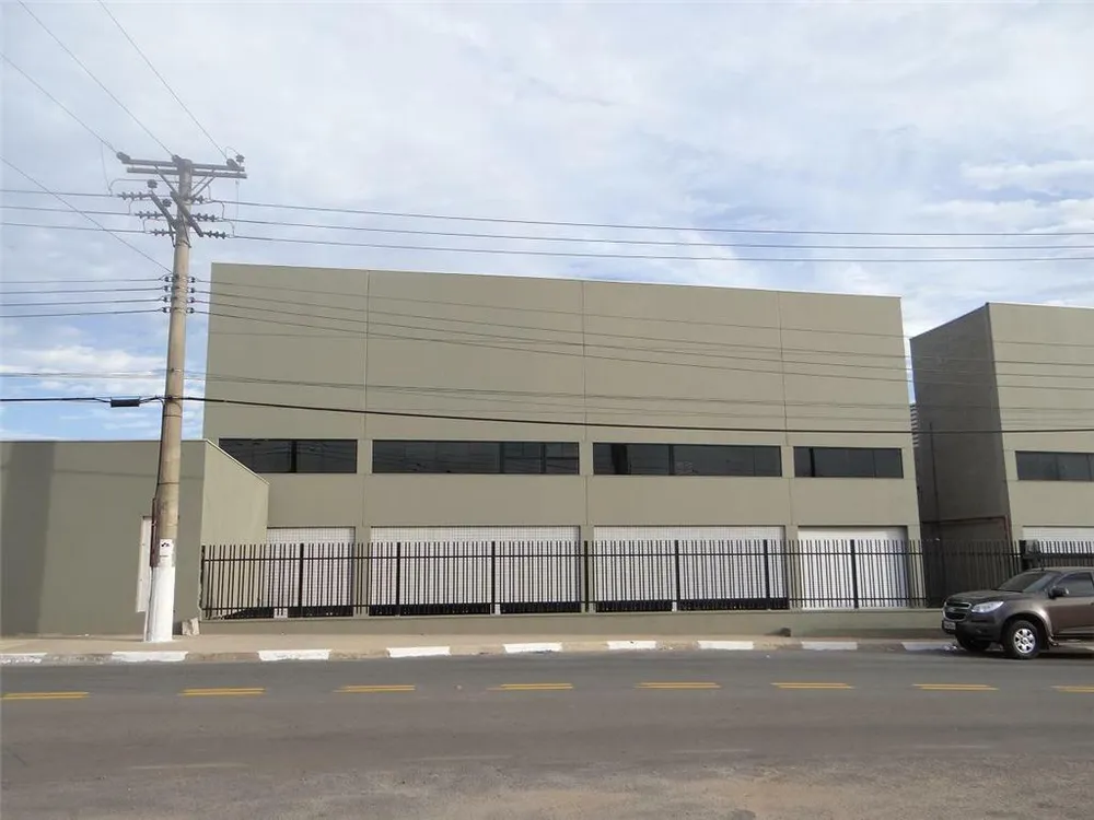 Depósito-Galpão, 1310 m² - Foto 1
