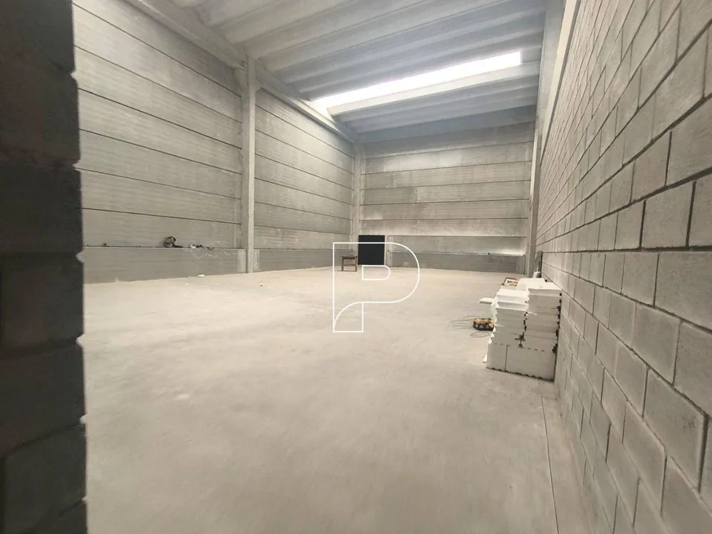 Depósito-Galpão, 600 m² - Foto 1