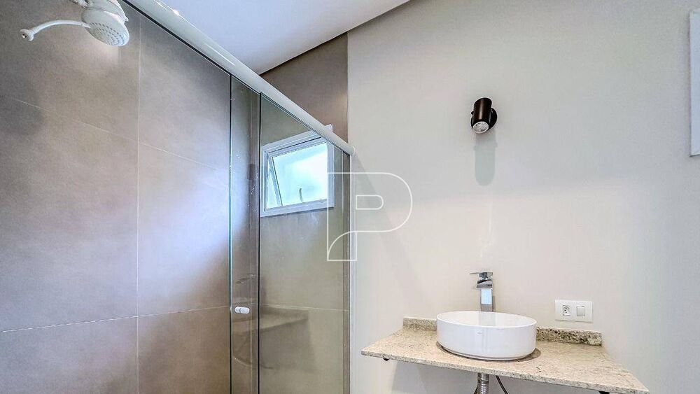 Casa de Condomínio à venda com 4 quartos, 357m² - Foto 4