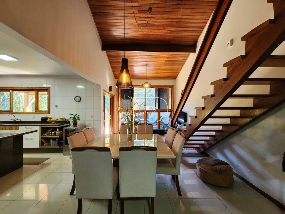Casa, 3 quartos, 219 m² - Foto 2