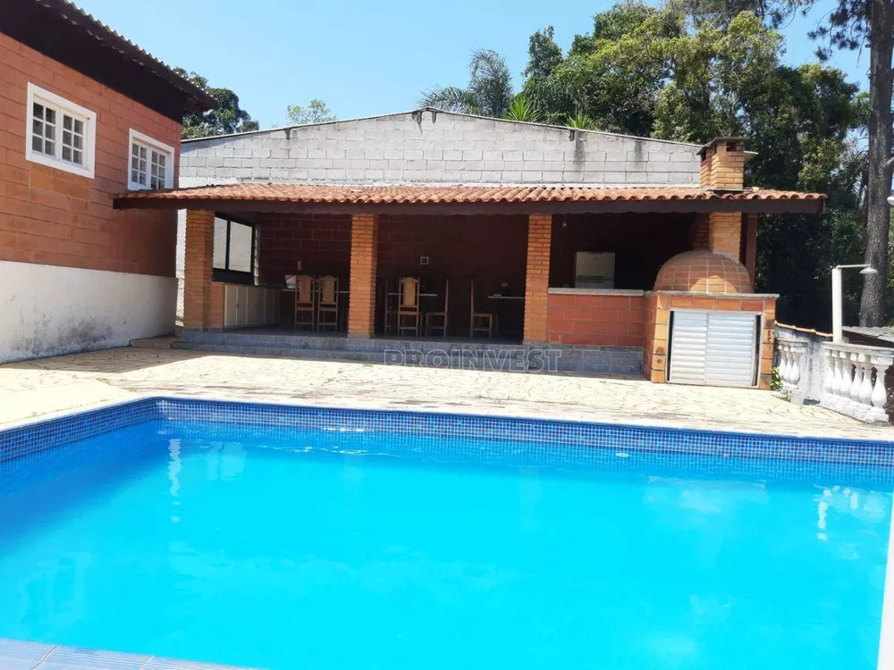 Casa de Condomínio à venda com 3 quartos, 228m² - Foto 2