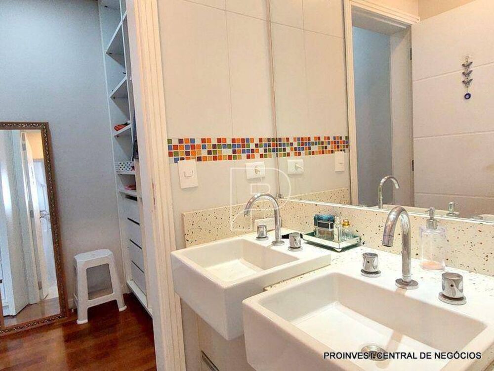 Casa de Condomínio à venda com 4 quartos, 306m² - Foto 11