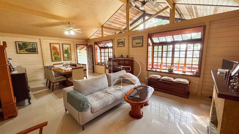 Casa, 3 quartos, 381 m² - Foto 3