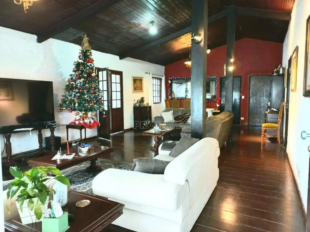 Casa, 7 quartos, 771 m² - Foto 1