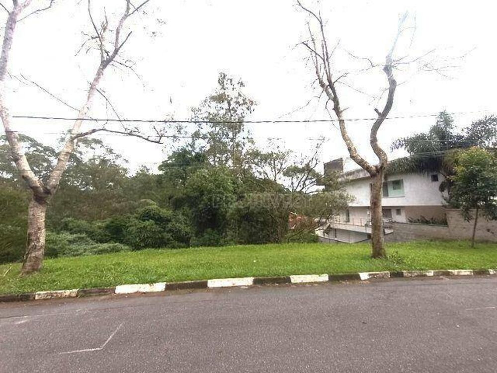 Loteamento e Condomínio, 704 m² - Foto 4