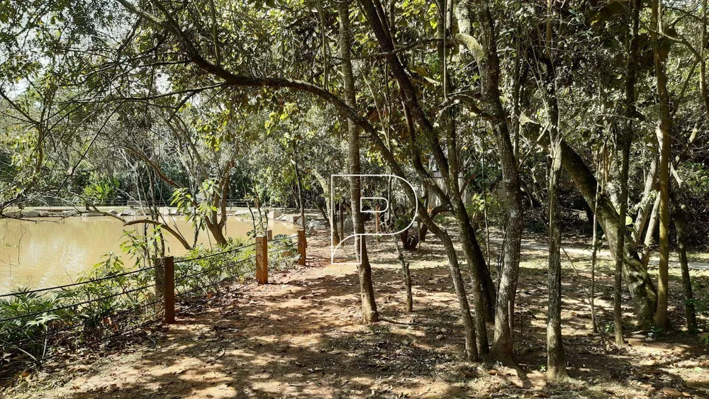Loteamento e Condomínio, 560 m² - Foto 1