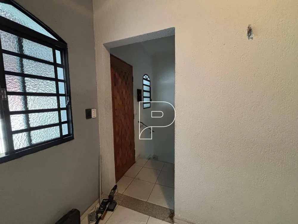 Casa, 4 quartos, 178 m² - Foto 1