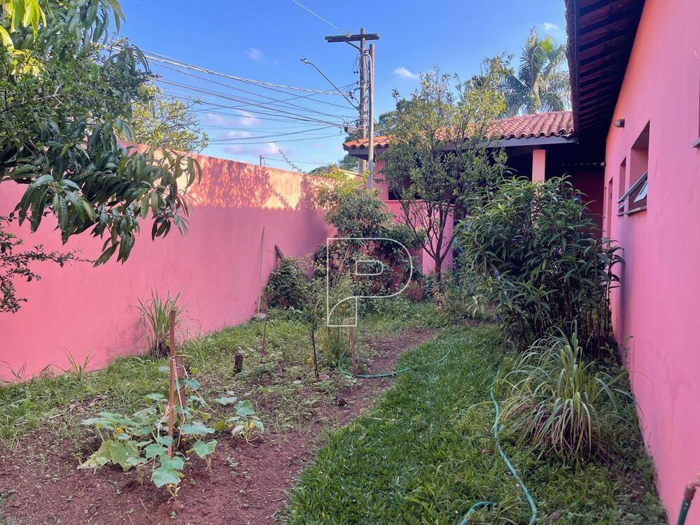 Casa de Condomínio à venda com 4 quartos, 297m² - Foto 3