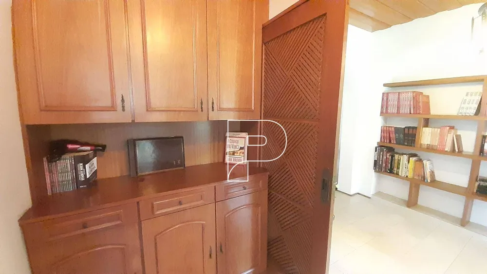 Casa, 5 quartos, 247 m² - Foto 10