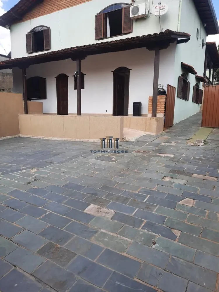 Casa, 3 quartos, 295 m² - Foto 2