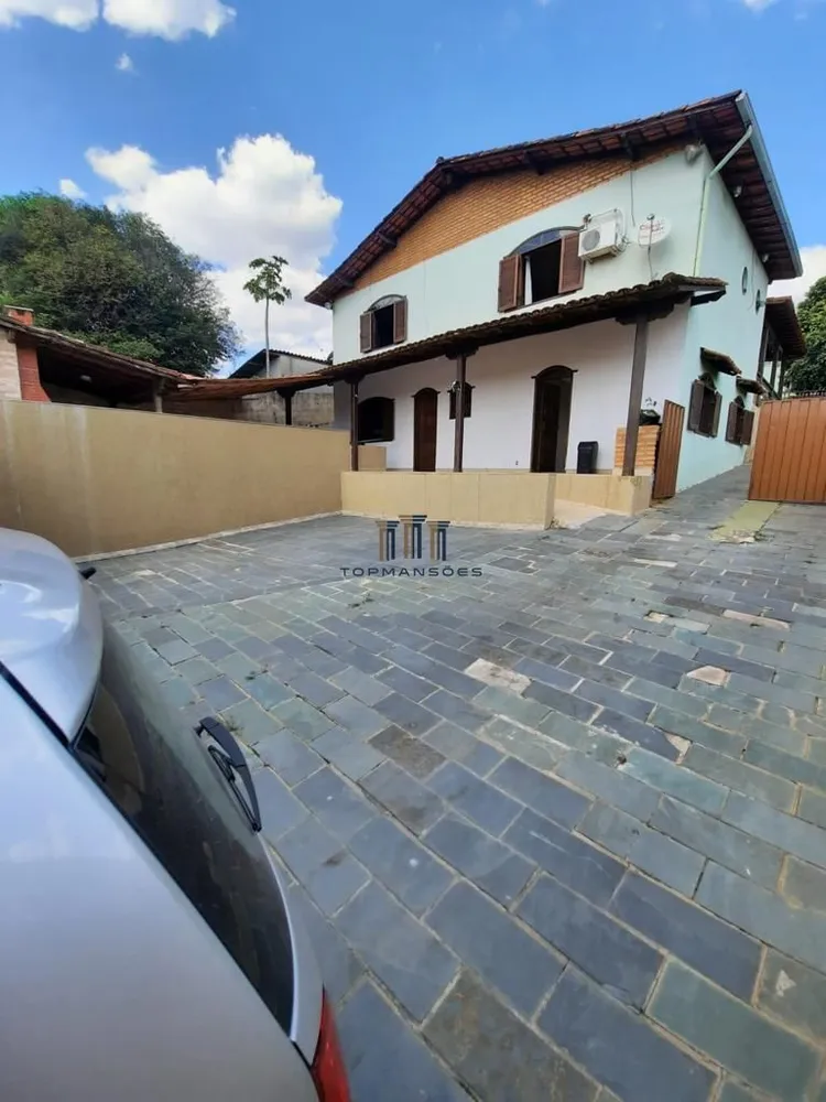Casa, 3 quartos, 295 m² - Foto 1