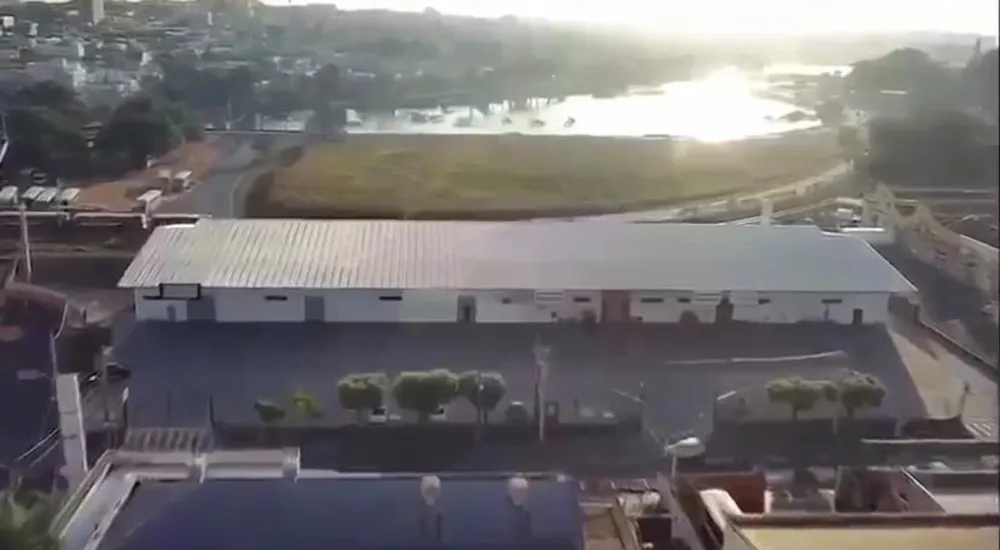 Depósito-Galpão, 3200 m² - Foto 1