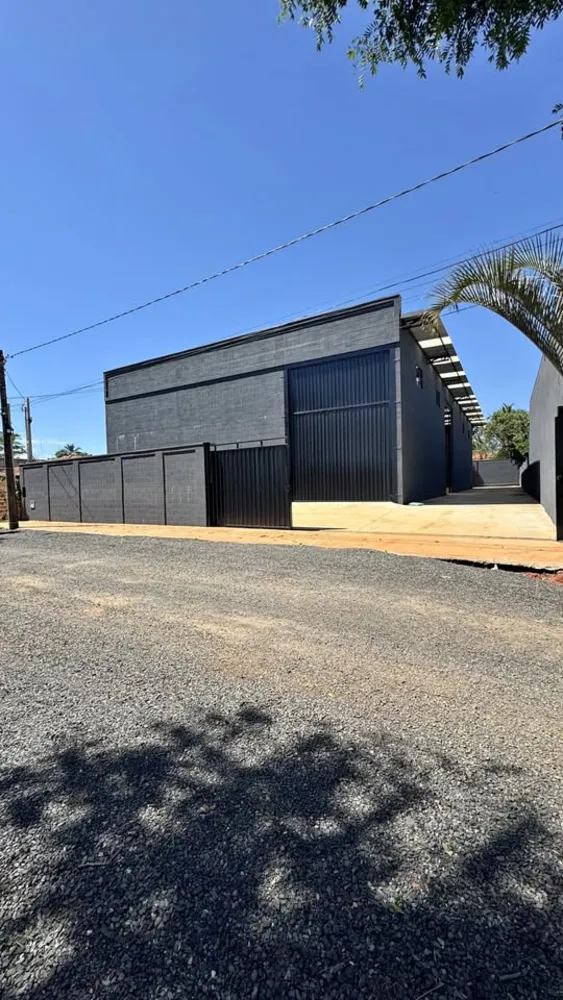 Depósito-Galpão, 600 m² - Foto 1