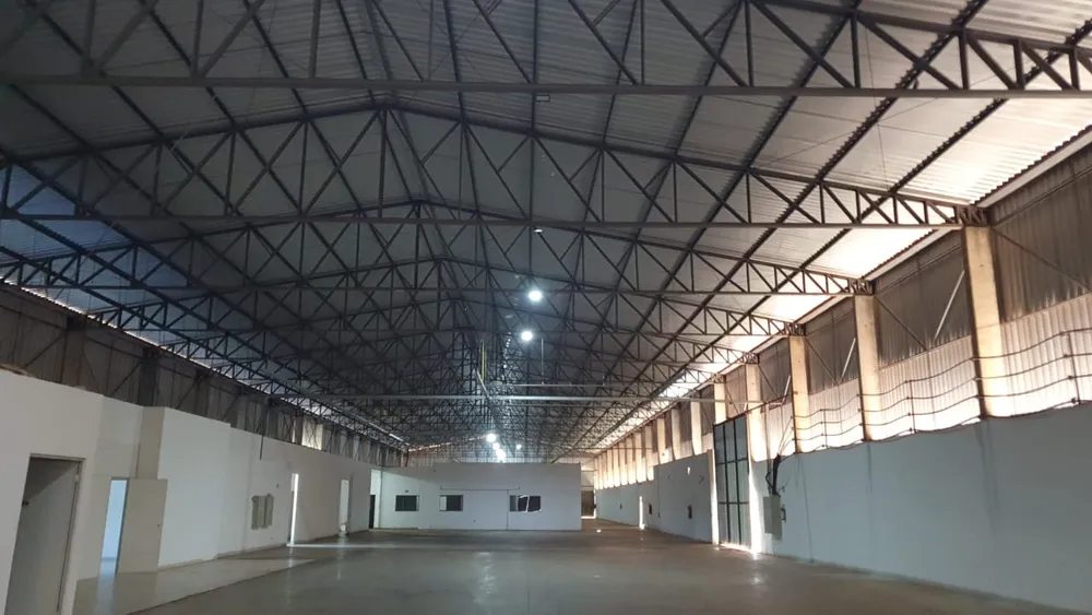 Depósito-Galpão, 2403 m² - Foto 1