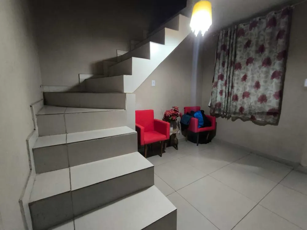 Casa, 3 quartos, 104 m² - Foto 4
