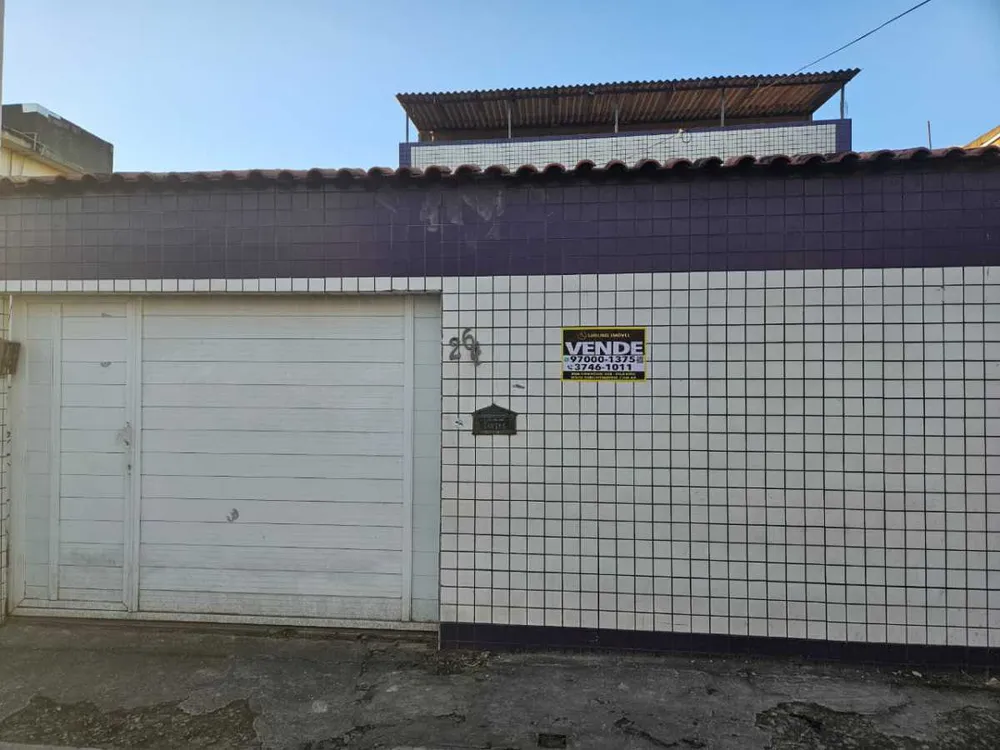 Casa, 3 quartos, 195 m² - Foto 1