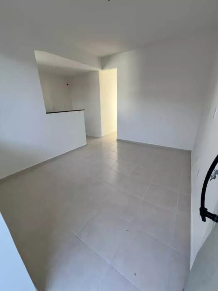 Apartamento à venda com 2 quartos, 49m² - Foto 3