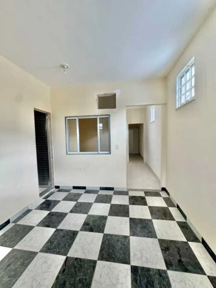 Casa, 2 quartos, 200 m² - Foto 18