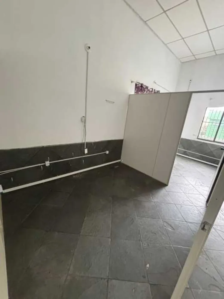 Loja-Salão, 330 m² - Foto 1