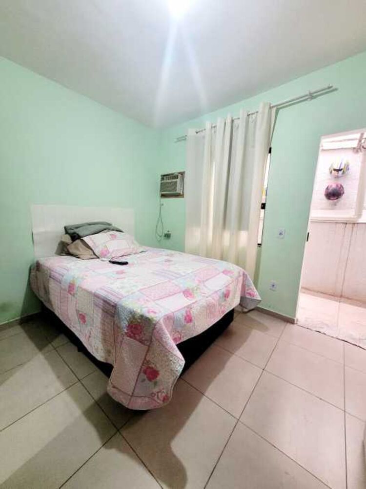 Casa à venda com 1 quarto, 33m² - Foto 12