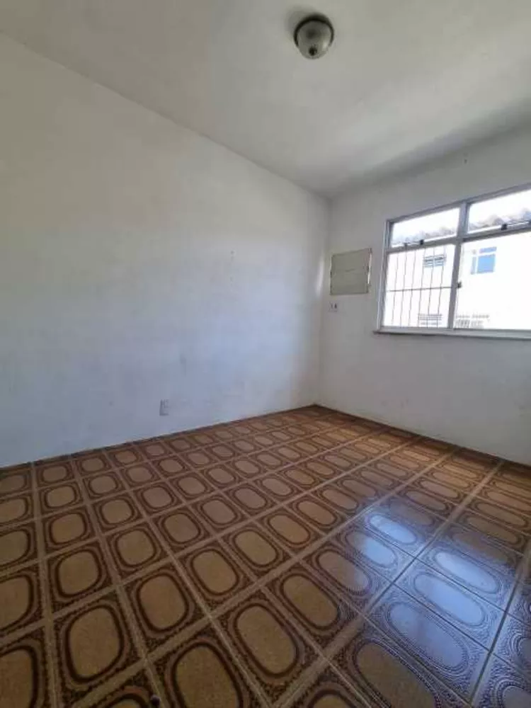 Apartamento à venda com 2 quartos, 62m² - Foto 4