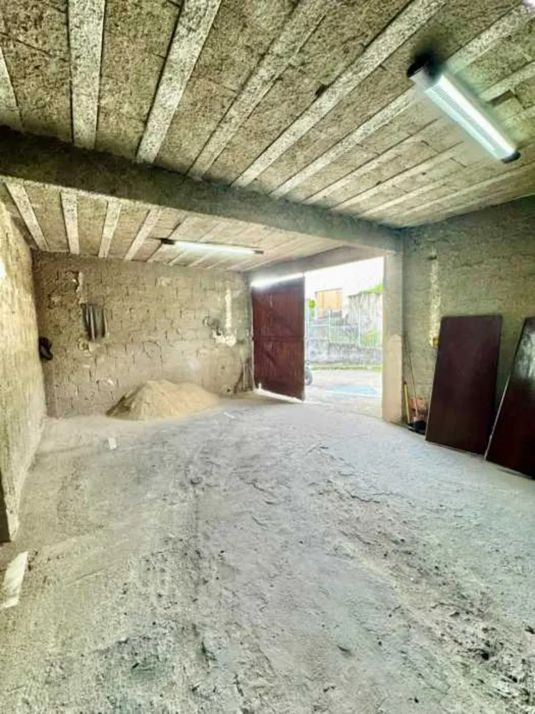 Casa, 7 quartos, 32 m² - Foto 2