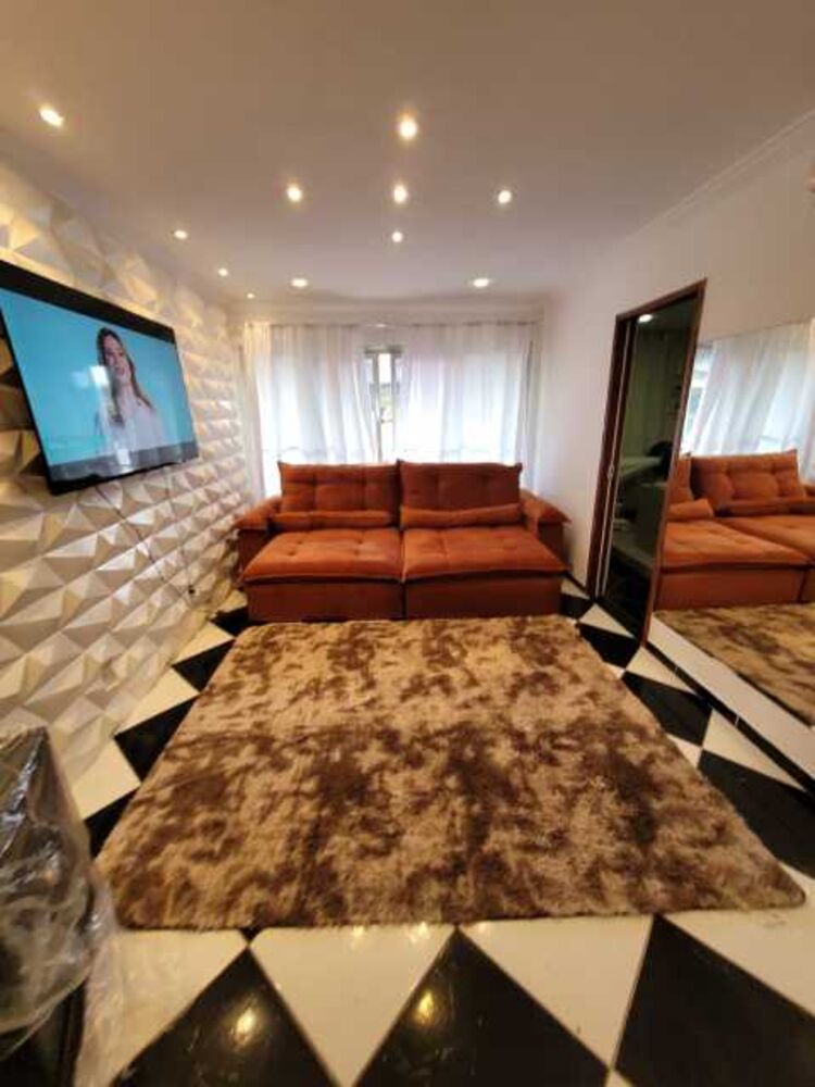 Casa à venda com 4 quartos, 168m² - Foto 2