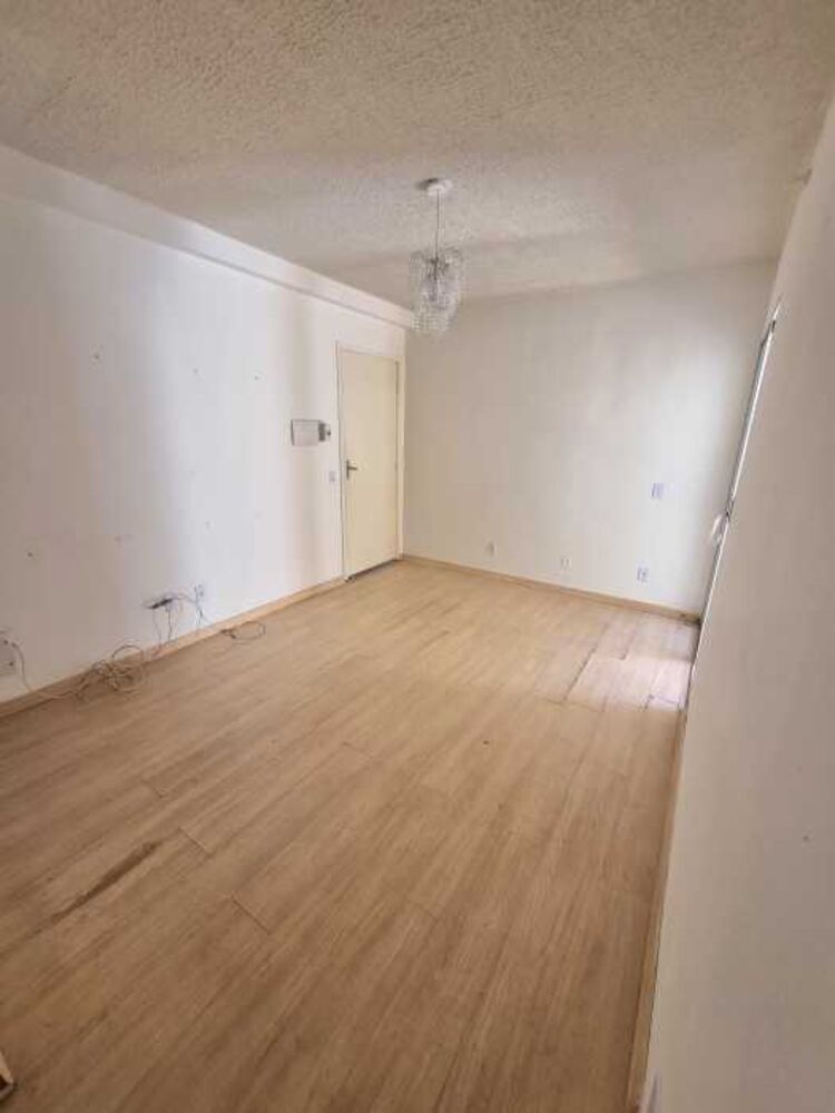 Apartamento à venda com 2 quartos, 63m² - Foto 4