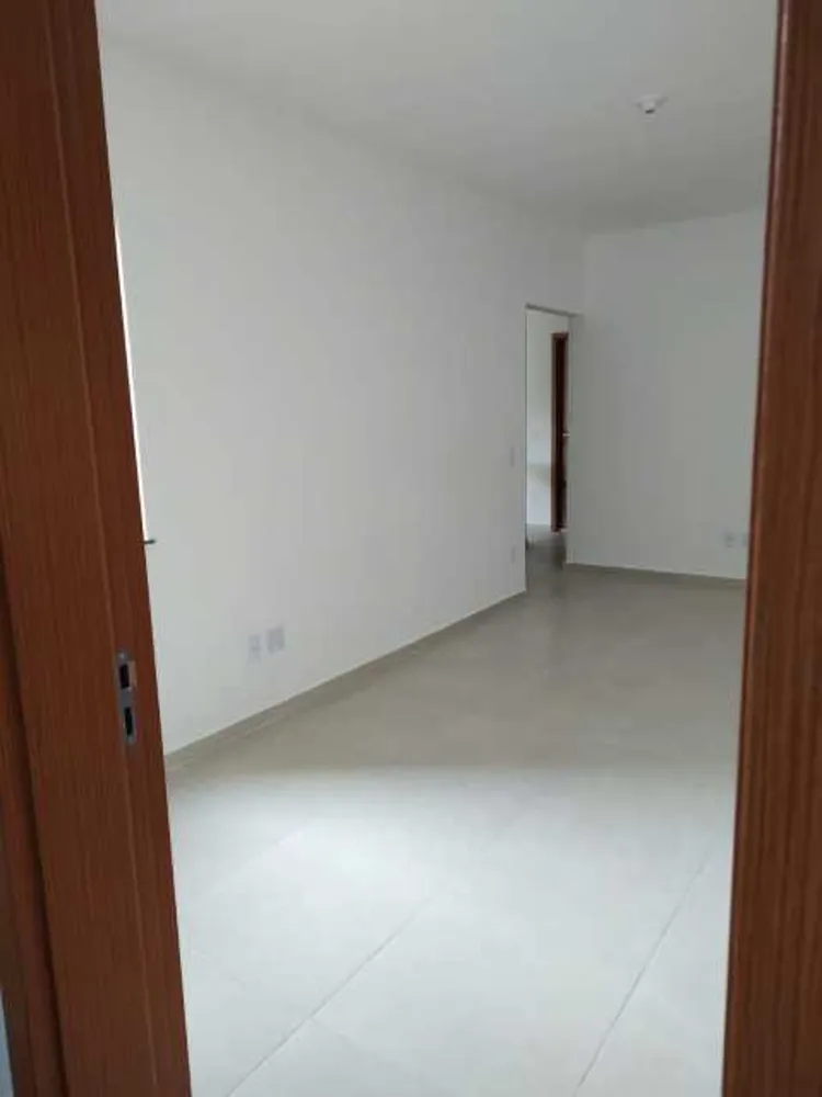 Apartamento, 2 quartos, 61 m² - Foto 2