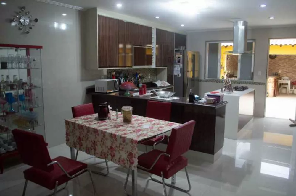 Casa, 4 quartos, 342 m² - Foto 4