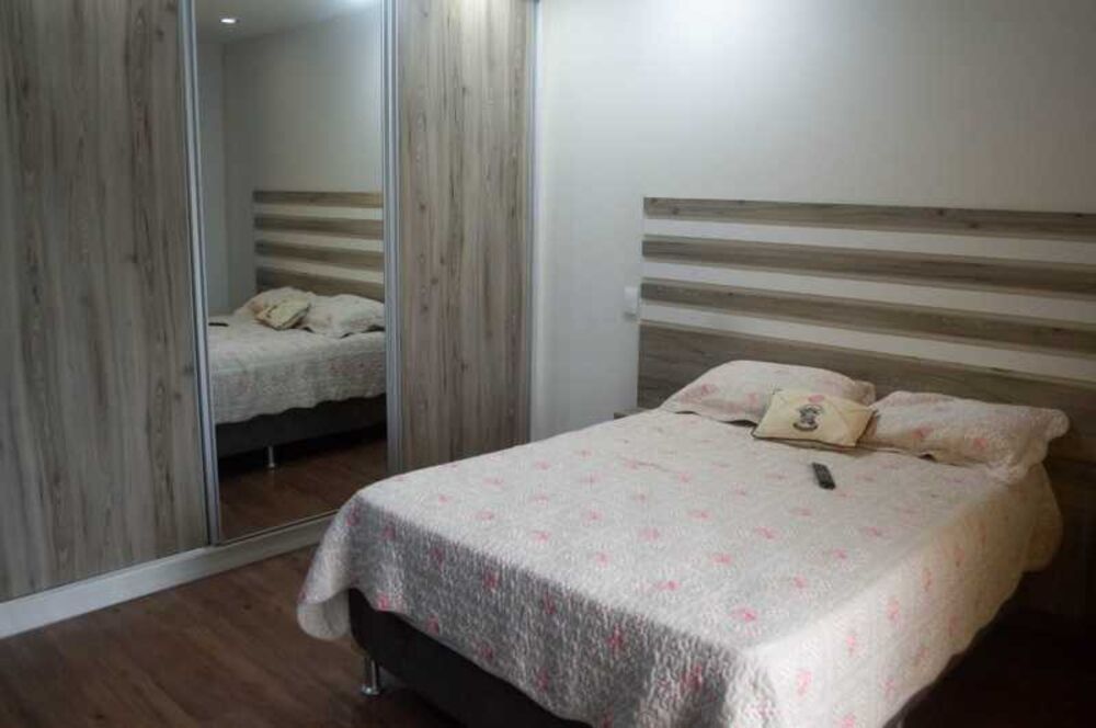 Casa à venda com 4 quartos, 342m² - Foto 6