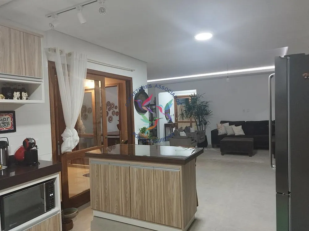 Casa, 3 quartos, 185 m² - Foto 4