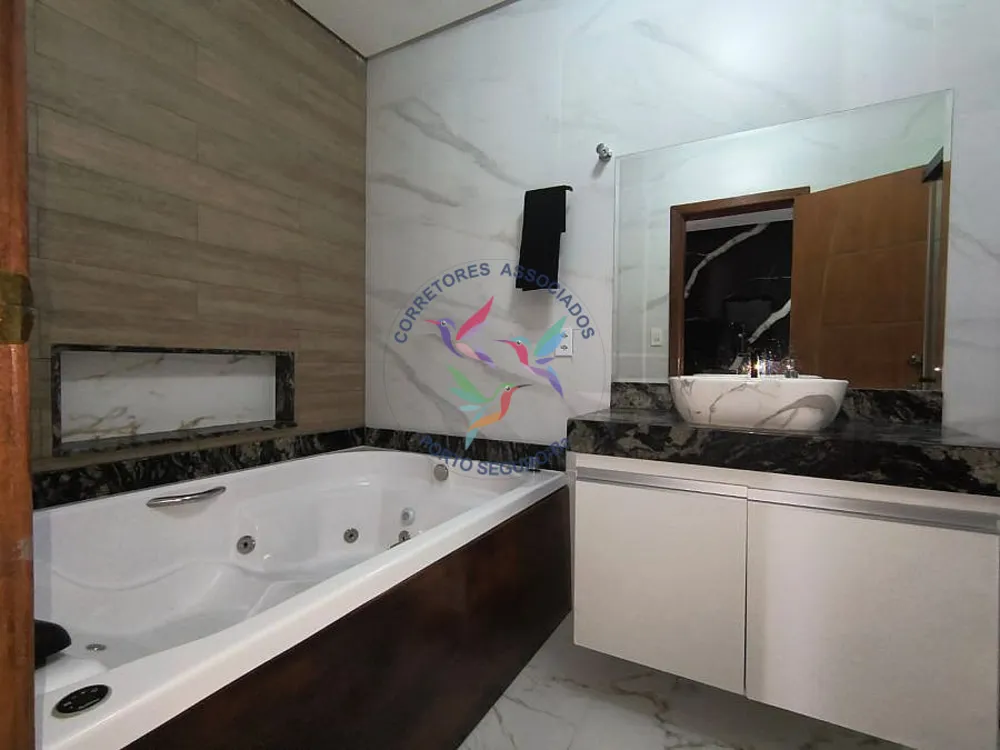 Casa, 6 quartos, 180 m² - Foto 2