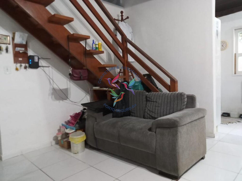 Casa à venda com 1 quarto, 100m² - Foto 2
