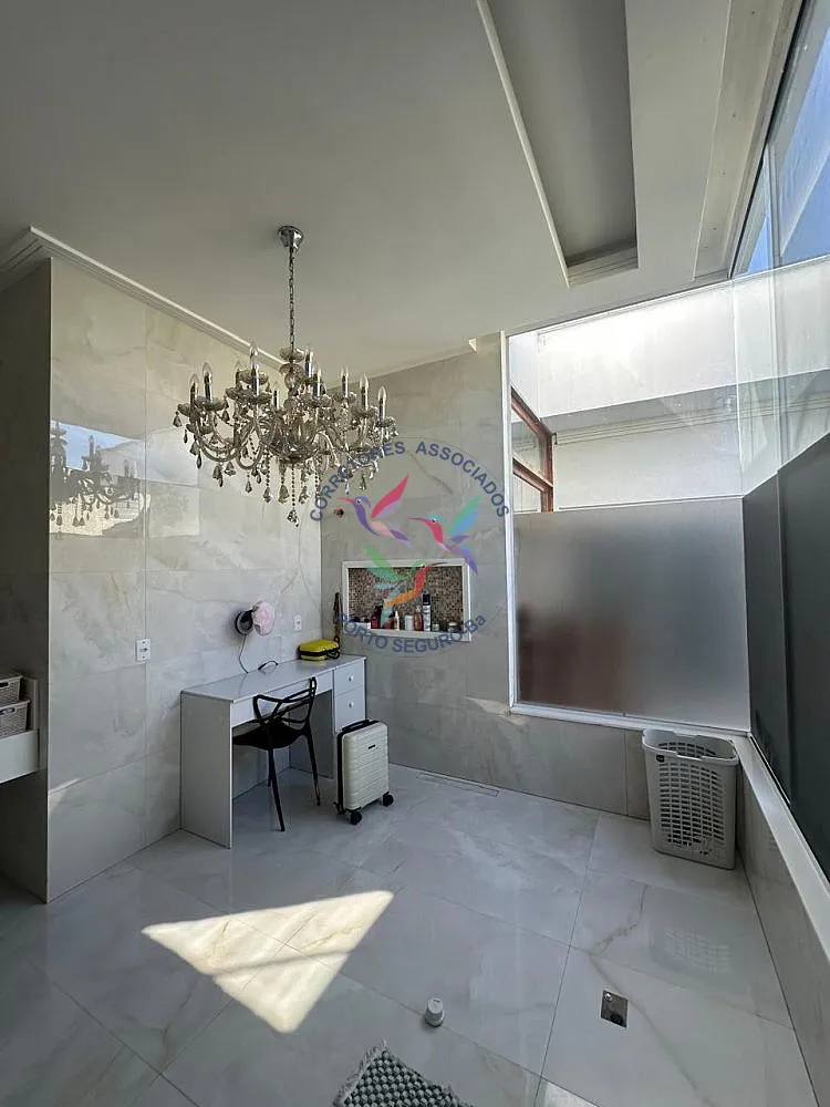 Casa, 4 quartos, 296 m² - Foto 2