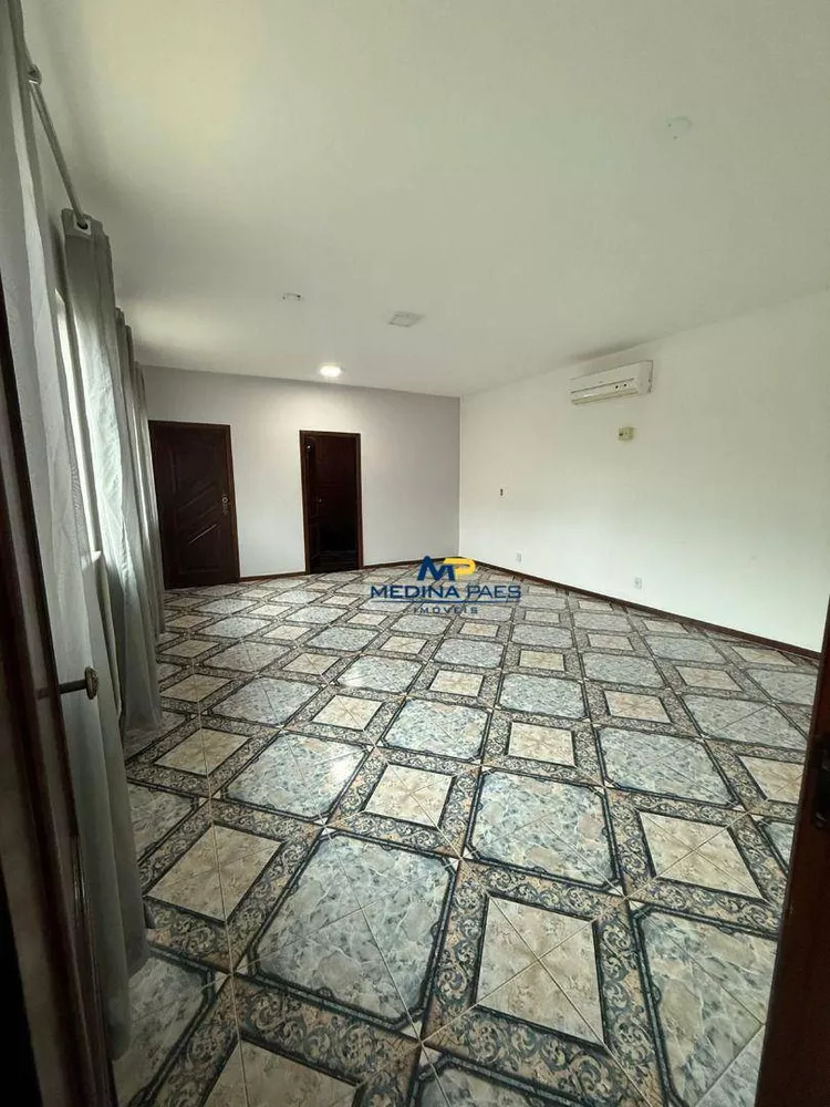 Casa, 3 quartos, 290 m² - Foto 13