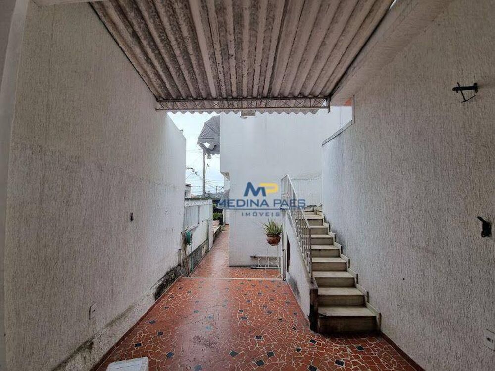 Casa à venda com 4 quartos, 275m² - Foto 4